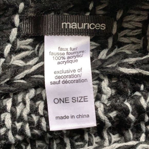 Maurice’s infinity scarf - Picture 2 of 2